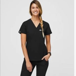 Black FIGS Catarina Top and Bottom